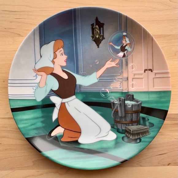 Walt Disney's Cinderella Collectors' Plate Series 1988-1989 - Picture 6 of 9